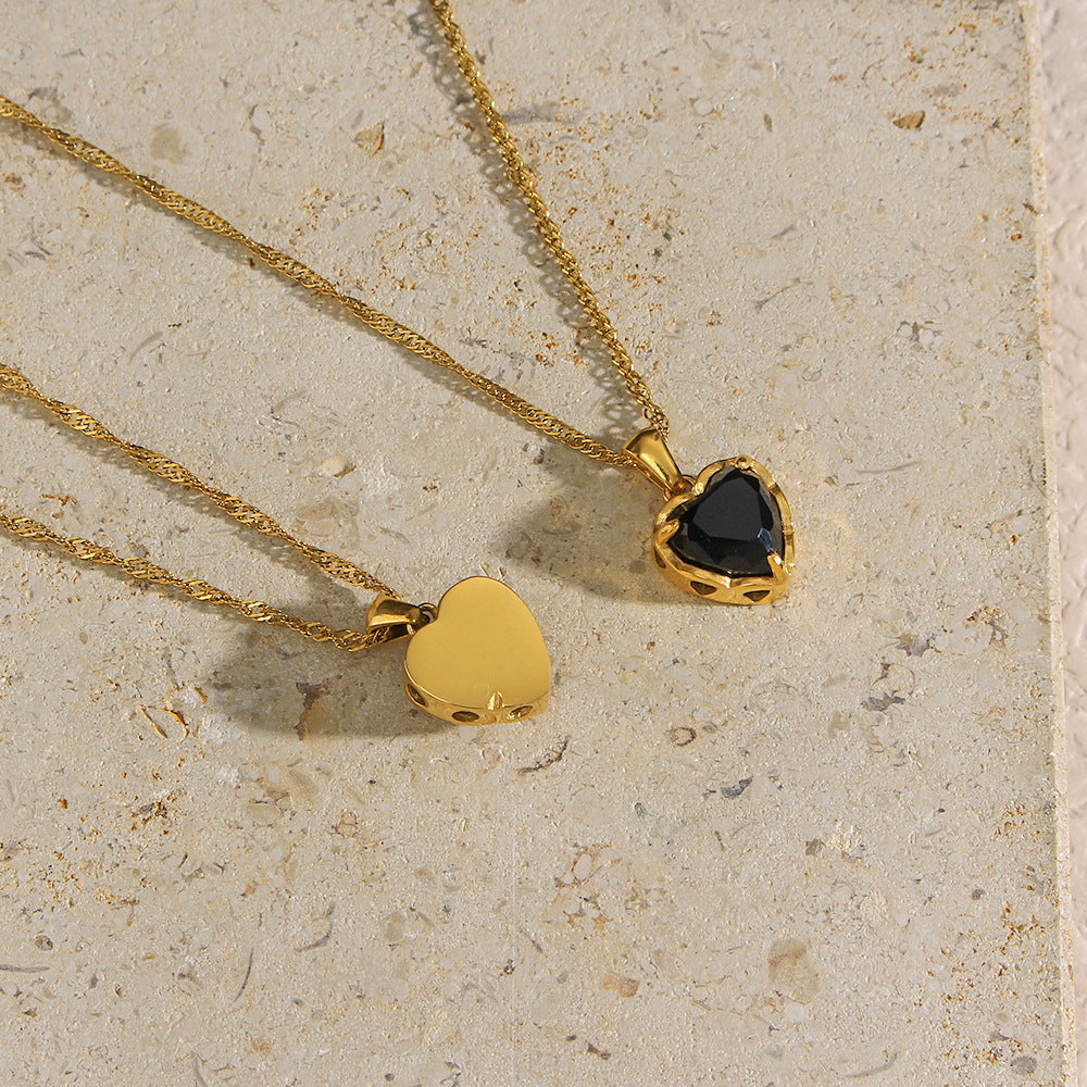 Heart stone pendant Necklaces