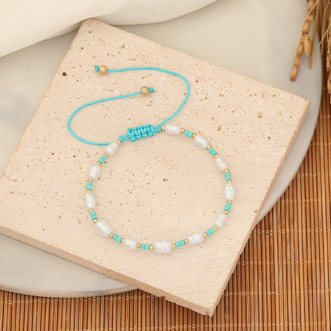 Knitted Pearl Rhombus Bracelets