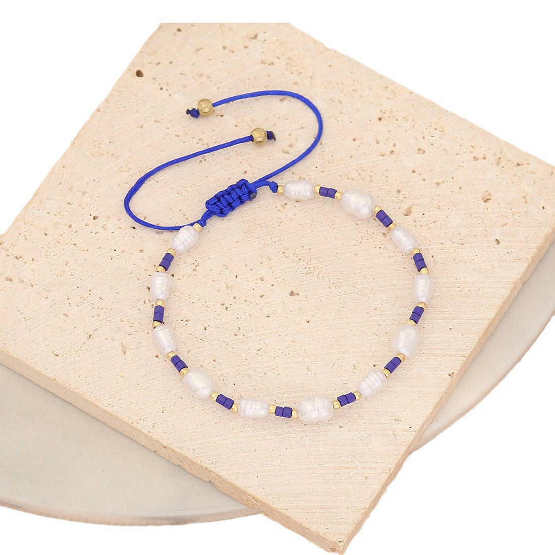 Knitted Pearl Rhombus Bracelets