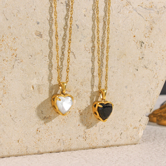 Heart stone pendant Necklaces
