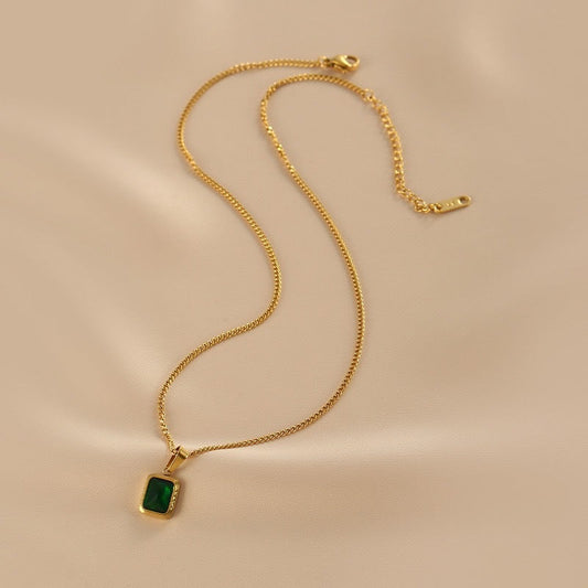 Necklace by itself