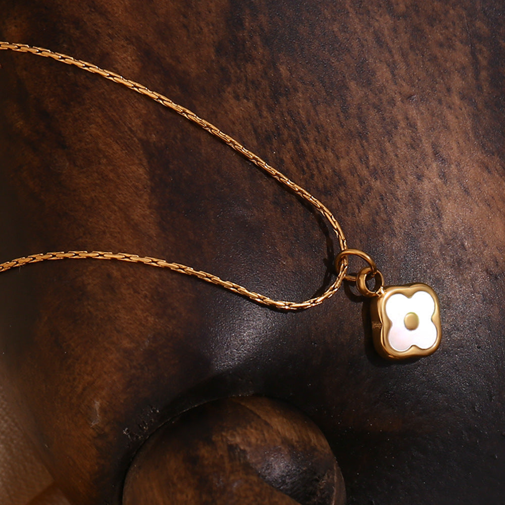 Mini Shell Flower Pendant Necklace
