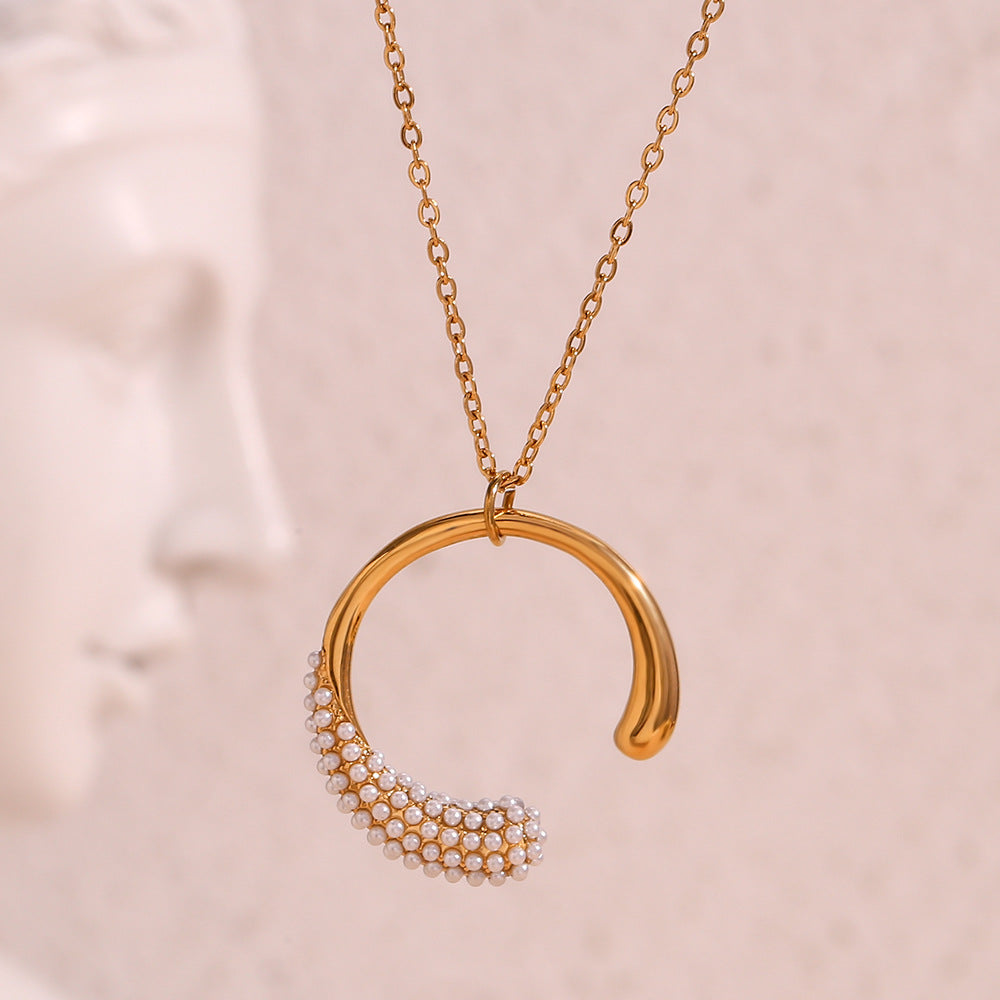 Half Set Moon with Pearl detail Necklace
