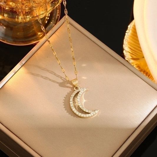 Gold in jewellery box